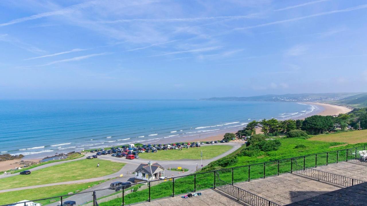 Clifton Court Apt 23 With Seaviews & Heated Pool Leilighet Croyde Eksteriør bilde