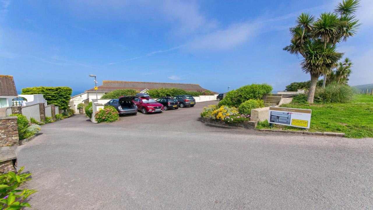 Clifton Court Apt 23 With Seaviews & Heated Pool Leilighet Croyde Eksteriør bilde